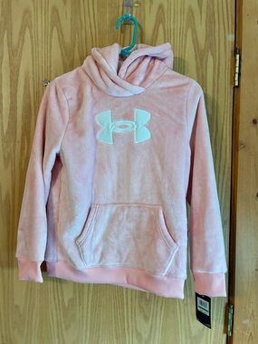 Under Armour pullover